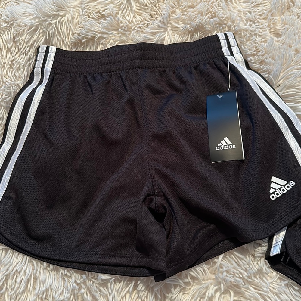 Black and white girls size 10/12 audios shorts
